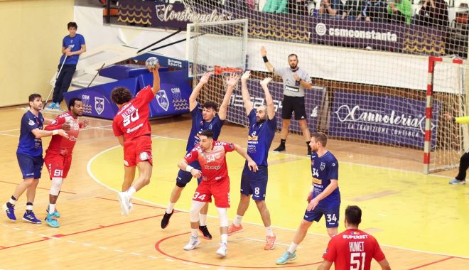 Diferenţa s-a făcut pe final! CSM Constanţa a luptat eroic în derby-ul cu CS Dinamo - 1-1681032065.jpg