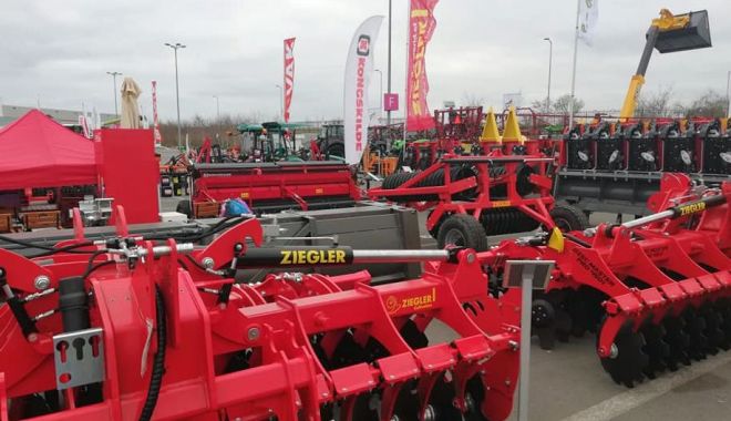 ExpoAgroUtil, ediţia a 30-a, în parcarea de la VIVO! Constanţa - 1-1681382053.jpg