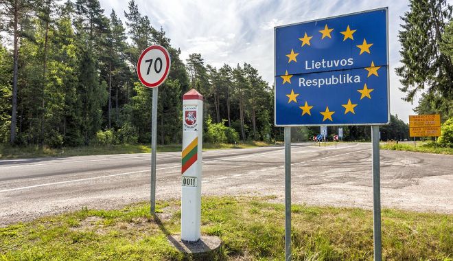 Lituania votează să legalizeze respingerea migranţilor la graniţa cu Belarus - 1-1682490234.jpg