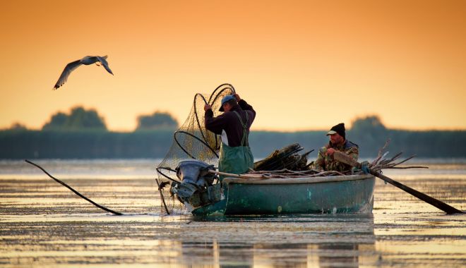 Permise şi licenţe pentru pescari! O nouă sesiune de ocupare a locurilor rămase libere - 1-1682603617.jpg