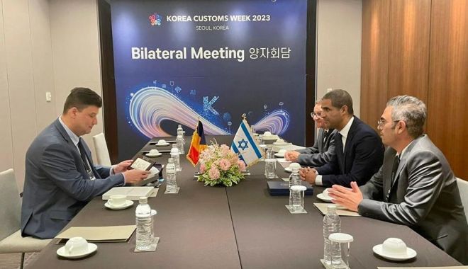 Președintele Autorității Vamale Române participă la conferința „Săptămâna Vămii din Coreea 2023” - 1-1682605425.jpg
