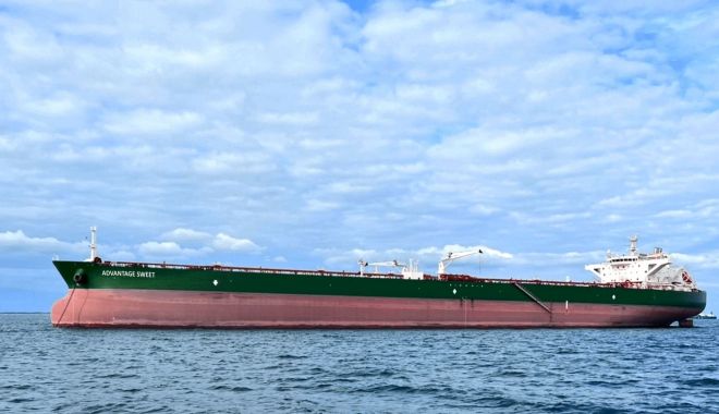 ALERTĂ PE APE! VAS PETROLIER, SECHESTRAT! Ce spun autorităţile despre situaţia navei - 1-1682661931.jpg