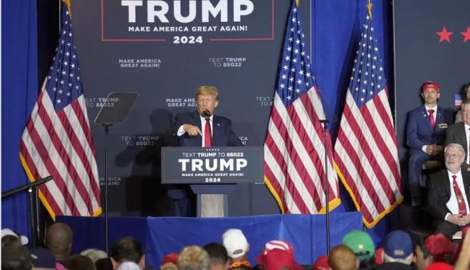 Donald Trump promite că îl va zdrobi pe Joe Biden la alegerile din 2024 - 1-1682662889.jpg