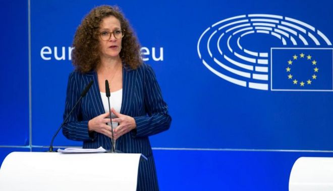 Europarlamentarii cer protejarea cetăţenilor în faţa programelor de spionaj - 1-1683617020.jpg