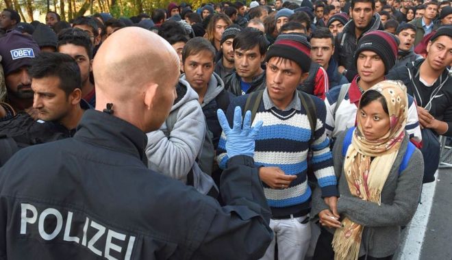 Ministrul german al agriculturii cere selectarea migranţilor la frontierele UE - 1-1683786926.jpg