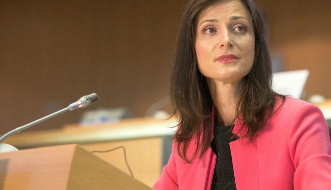 Comisarul european Maria Gabriel, mandatată cu formarea unui nou guvern bulgar - 1-1684218249.jpg
