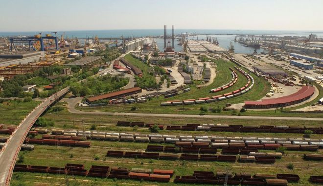 După trafic, şi investiţiile „explodează” în portul Constanţa. Contracte de sute de milioane de euro! - 1-1684240045.jpg
