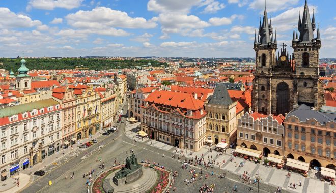 Praga anulează acordurile din epoca sovietică prin care Moscova folosea gratuit terenuri şi imobile