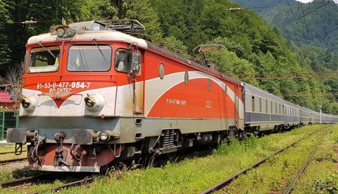 CFR: Unele trenuri ar putea ajunge cu întârziere la Constanţa, din cauza caniculei - 1-1690282852.jpg