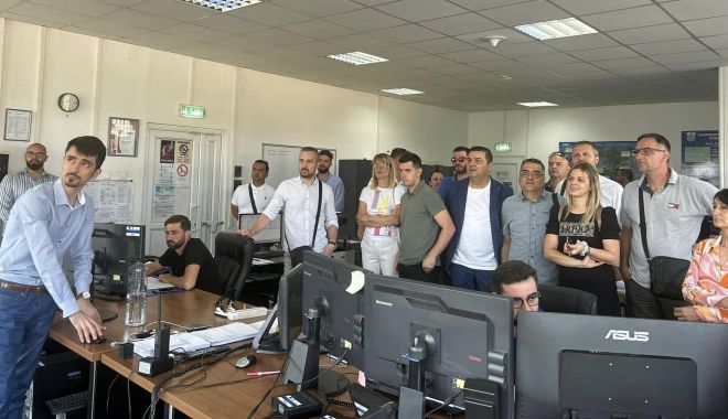 Administraţia Canalelor Navigabile, vizitată de specialişti din spaţiul ex-iugoslav - 1-1690368990.jpg