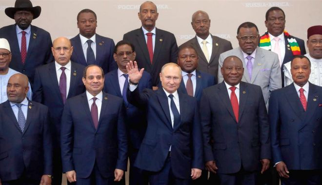 Preşedintele rus Vladimir Putin prezidează prima zi a summitului Rusia-Africa de la Sankt Petersburg - 1-1690447483.jpg