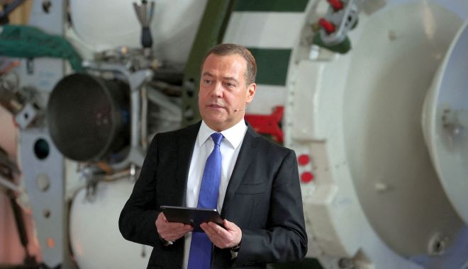 Fostul preşedinte rus Dmitri Medvedev ameninţă din nou cu armele nucleare - 1-1690787638.jpg