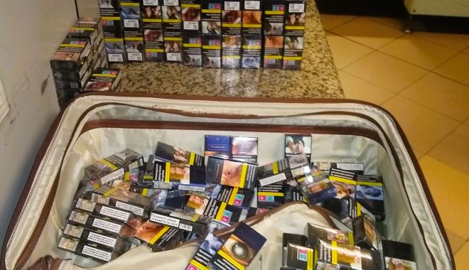 Țigarete în valoare de aproximativ 27.000 lei, confiscate de inspectorii vamali - 1-1690808643.jpg