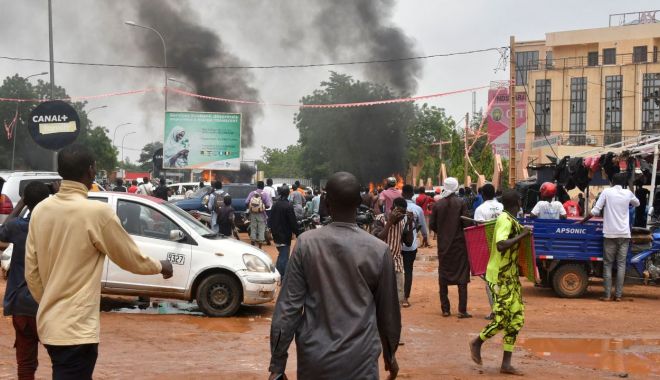 Criza politică din Niger. UE condamnă arestarea de către pucişti a mai multor miniştri - 1-1690873476.jpg