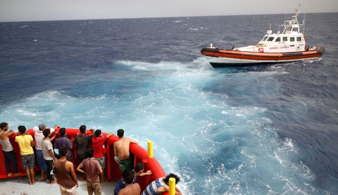 Cel puţin 30 de migranţi, daţi dispăruţi după două naufragii, în largul insulei italiene Lampedusa - 1-1691394538.jpg