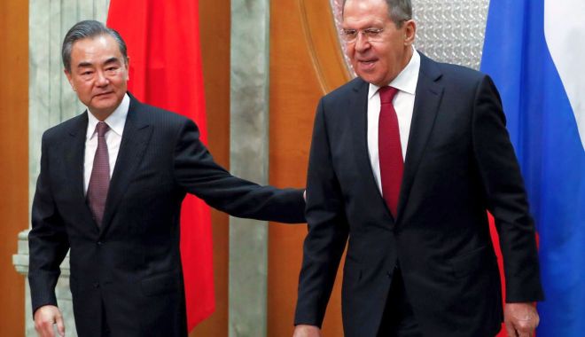 China asigură Rusia că va menţine o poziţie imparţială cu privire la Ucraina - 1-1691478994.jpg