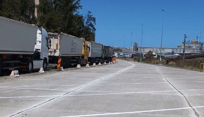Noi locuri de parcare pentru camioane, în Portul Constanţa - 1-1691481567.jpg