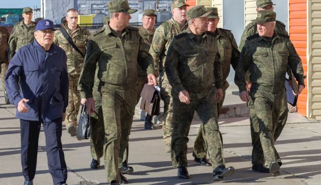 Ministrul rus al Apărării a inspectat Flota Nordică, nave de război trimise în Oceanul Arctic - 1-1691913956.jpg