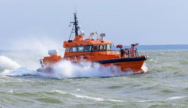 Misiuni încheiate cu succes! Zile „de foc” pentru marinarii salvatori de la ARSVOM