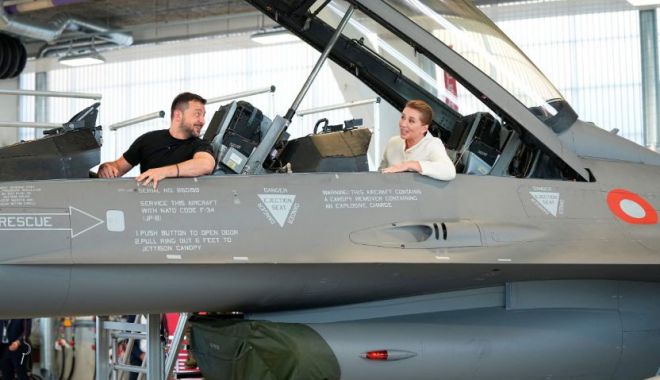 Zelenski a salutat decizia Ţărilor de Jos şi Danemarcei de a livra Ucrainei 61 de avioane F-16 - 1-1692606942.jpg