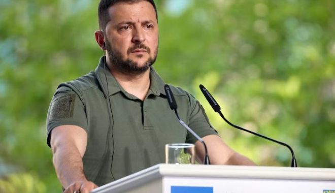 Zelenski spune că în Ucraina s-ar putea organiza alegeri şi pe timp de război, cu sprijin occidental - 1-1693227305.jpg