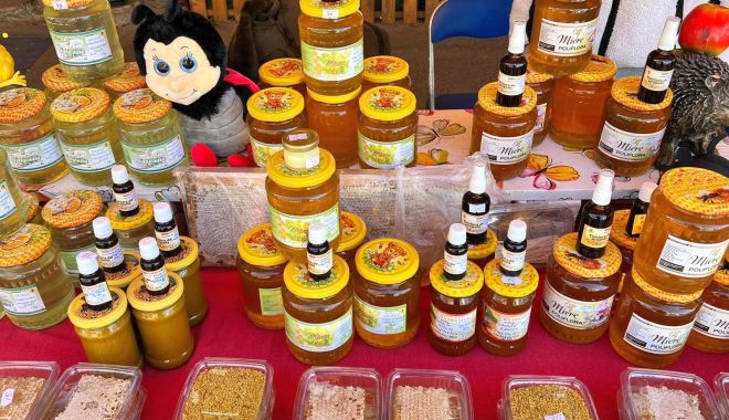 Mediu, sănătate, alimentaţie echilibrată! Târgul Naţional al Mierii a debutat pe platforma apicolă Băneasa - 1-1693564518.jpg