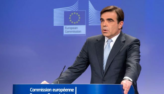 Comisia Europeană insistă să primească din partea Poloniei răspunsuri clare după scandalul vizelor - 1-1696406796.jpg