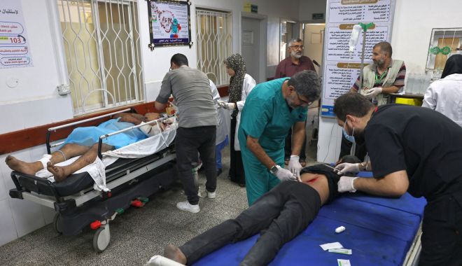 Evacuarea a mii de pacienţi spre sudul Fâşiei Gaza, echivalentul unei pedepse cu moartea - 1-1697353316.jpg