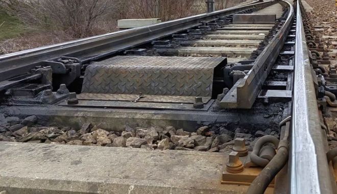 CFR Infrastructură: Lucrări de consolidare pe tronsonul Medgidia - Tulcea - 1-1697541466.jpg