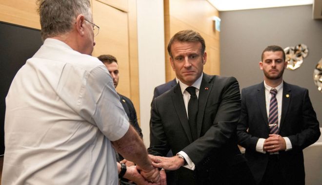 Emmanuel Macron a sosit la Tel Aviv pentru a exprima deplina solidaritate a Franţei cu Israelul - 1-1698136852.jpg