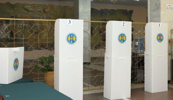 Alegeri în Republica Moldova. Electoratul, chemat la urne pentru alegerea primarilor şi consilierilor locali