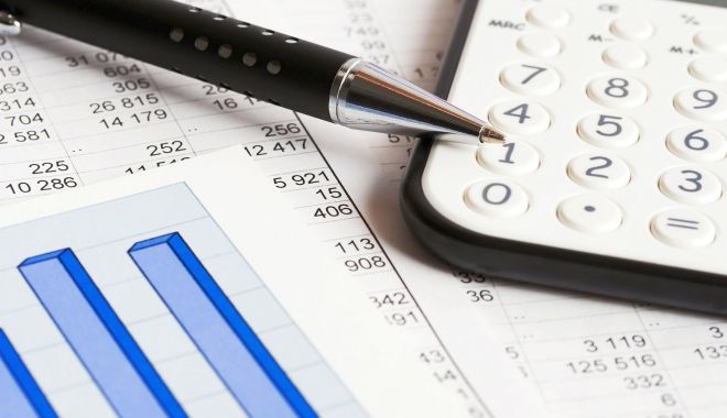 Deficitul balanţei comerciale a scăzut cu peste 18%, în primele nouă luni ale anului - 1-1699536904.jpg