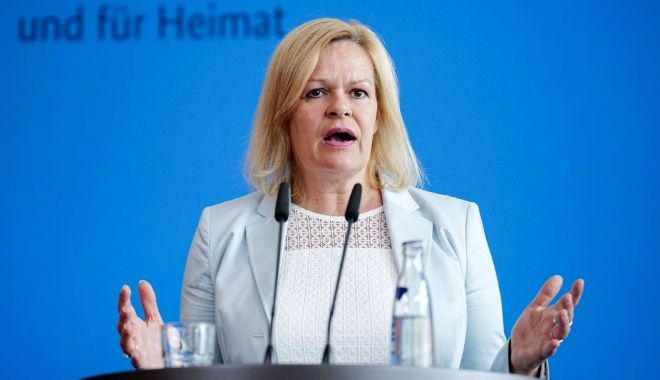 „Liderii comunităţii musulmane trebuie să combată antisemitismul”