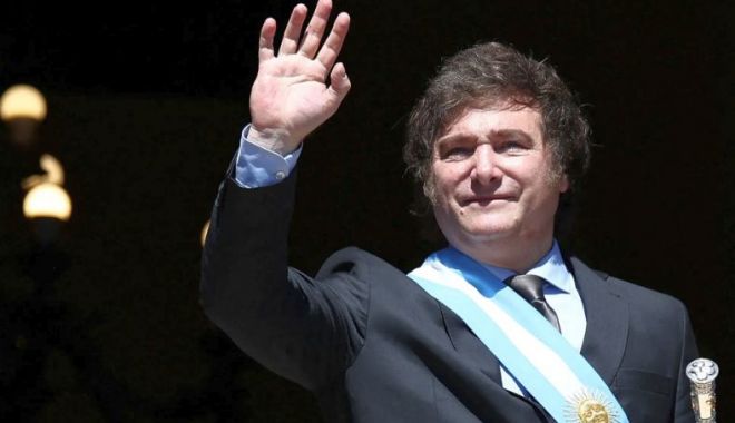 Preşedintele Argentinei îl invită pe Papa Francisc în vizită în ţara sa natală