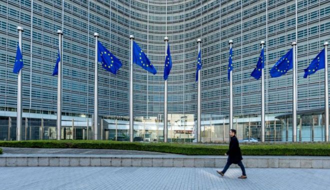 Comisia Europeană urmăreşte cu mare atenţie cazurile de corupţie în achiziţiile pentru armata ucraineană - 1-1706603435.jpg