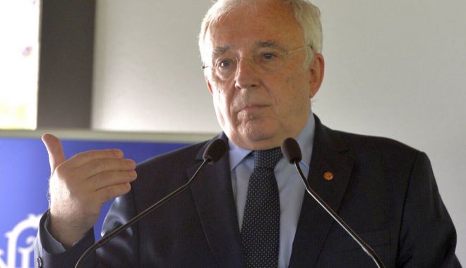 Guvernatorul Mugur Isărescu: BNR a redus la 4,7% prognoza de inflaţie pentru finalul acestui an - 1-1708001856.jpg