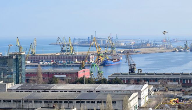 Scump, domnule, scump! Competitivitatea Portului Constanţa riscă să fie afectată de numeroasele tarife - 1-1708255056.jpg