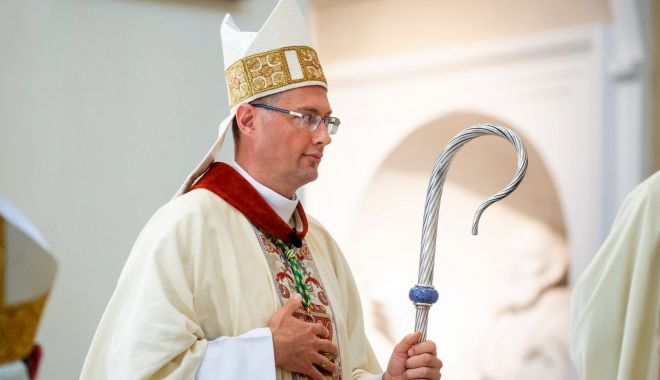 Ucraina l-a convocat pe trimisul Vaticanului după apelul la negocieri cu Rusia lansat de Papa Francisc - 1-1710228667.jpg