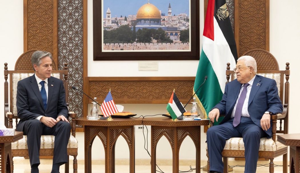 Antony Blinken îl îndeamnă pe Mahmoud Abbas să reformeze Autoritatea Naţională Palestiniană - 1-1712038808.jpg