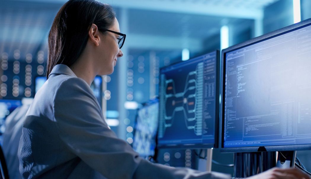 Producţie industrială, securitate cibernetică, infrastructură rutieră. INFO economic - 1-1712912093.jpg