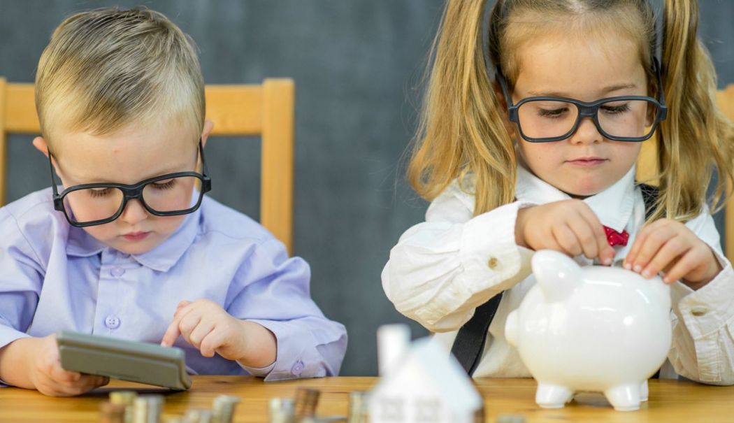 Tranzacţii pe bursă vs. jocuri de noroc! Paşi timizi către educaţia financiară a constănţenilor - 1-1712924811.jpg