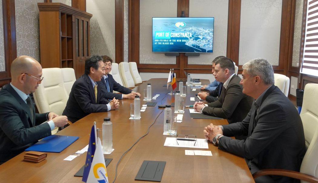 Ambasadorul Japoniei în România, prima vizită în Portul Constanţa - 1-1713793497.jpg
