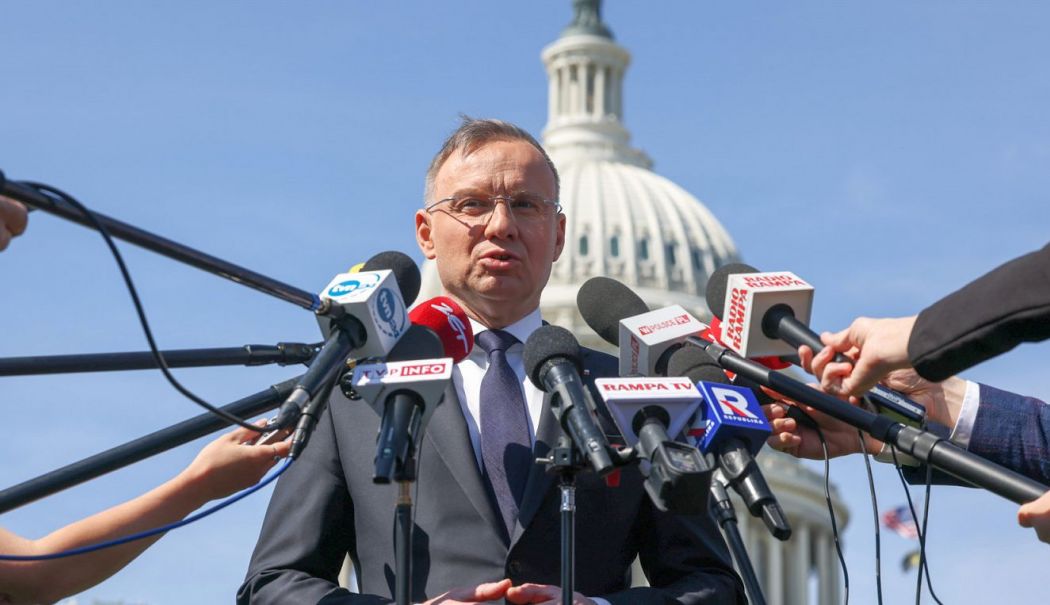 Polonia va încerca să consolideze relaţiile cu SUA în perioada deţinerii preşedinţiei Consiliului UE - 1-1714633413.jpg