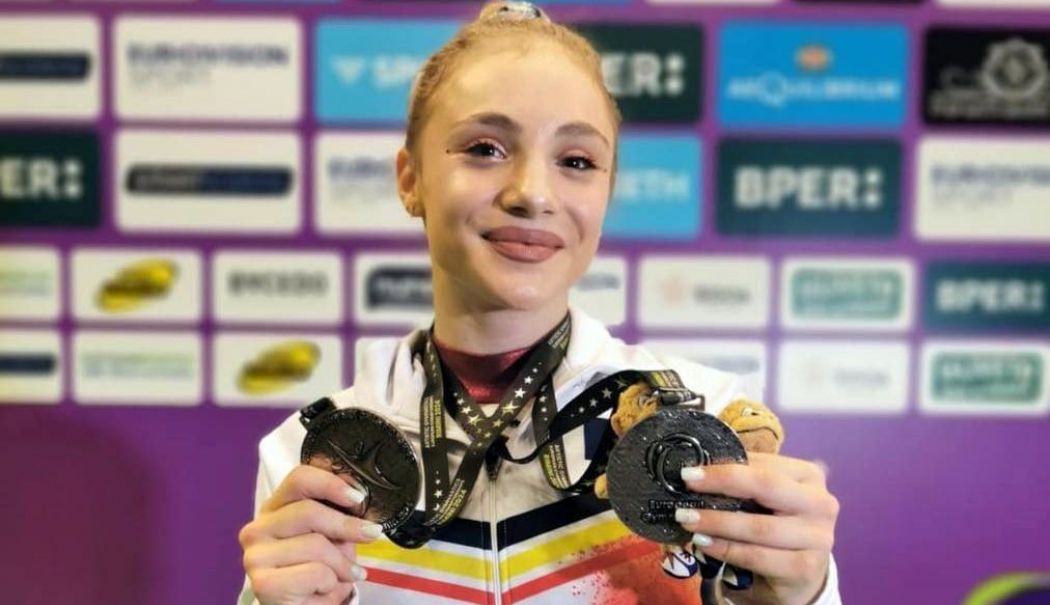 Constănțeanca Sabrina Voinea, dublă vicecampioană europeană la Rimini - 1-1714986326.jpg