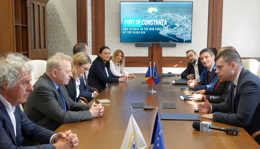 Comisarul european pentru Agricultură, Janusz Wojciechowski, vizită în Portul Constanţa