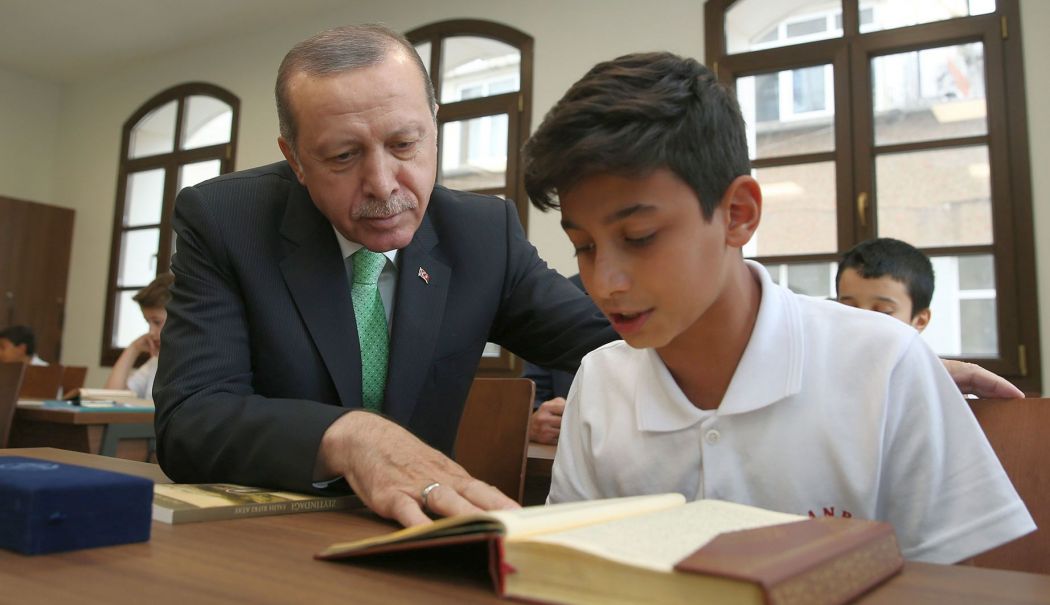 Recep Erdogan propune o programă şcolară care promovează familia şi ordinea morală - 1-1717920765.jpg