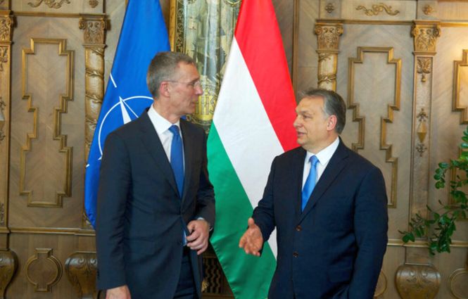 Secretarul general al NATO se întâlneşte cu Viktor Orban în Ungaria pe fondul tensiunilor legate de Ucraina - 1-1718175935.jpg
