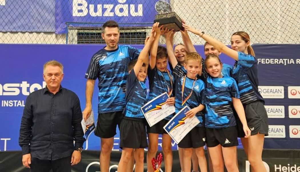 Trofeul „Paleta de Argint”, adjudecat de echipa Liceului cu Program Sportiv „Nicolae Rotaru” Constanţa - 1-1719310305.jpg