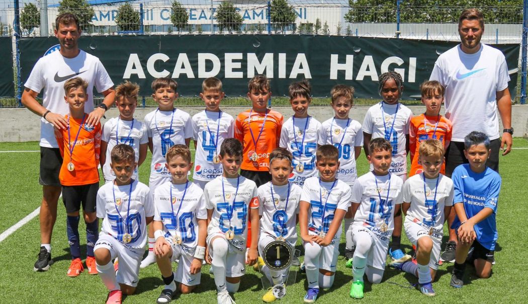 Academia Hagi şi Lions Bucureşti, campioanele Trofeului „Iosif Bukkosi” 2024 - 1-1719822133.jpg