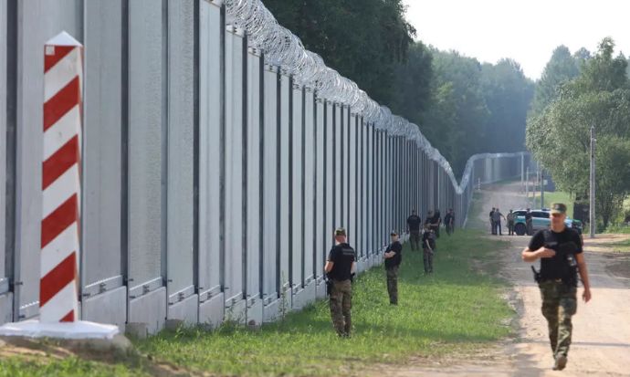 Letonia a înregistrat o creştere semnificativă a tentativelor de trecere ilegală a frontierei din Belarus - 1-1720164564.jpg